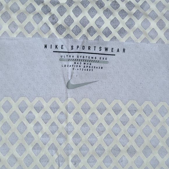 Nike Sportswear Ultra Mesh T-shirt S - Picture 5 of 6